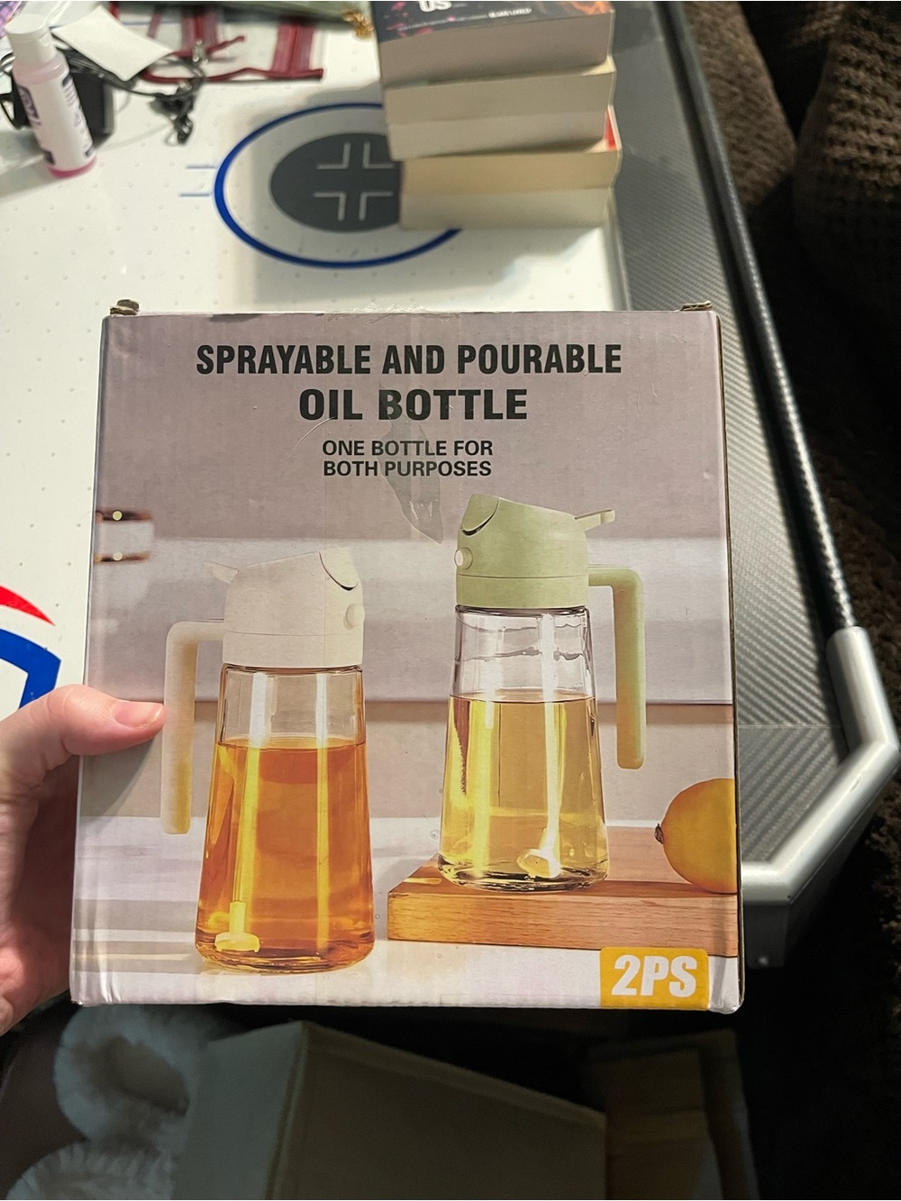 Oil bottle